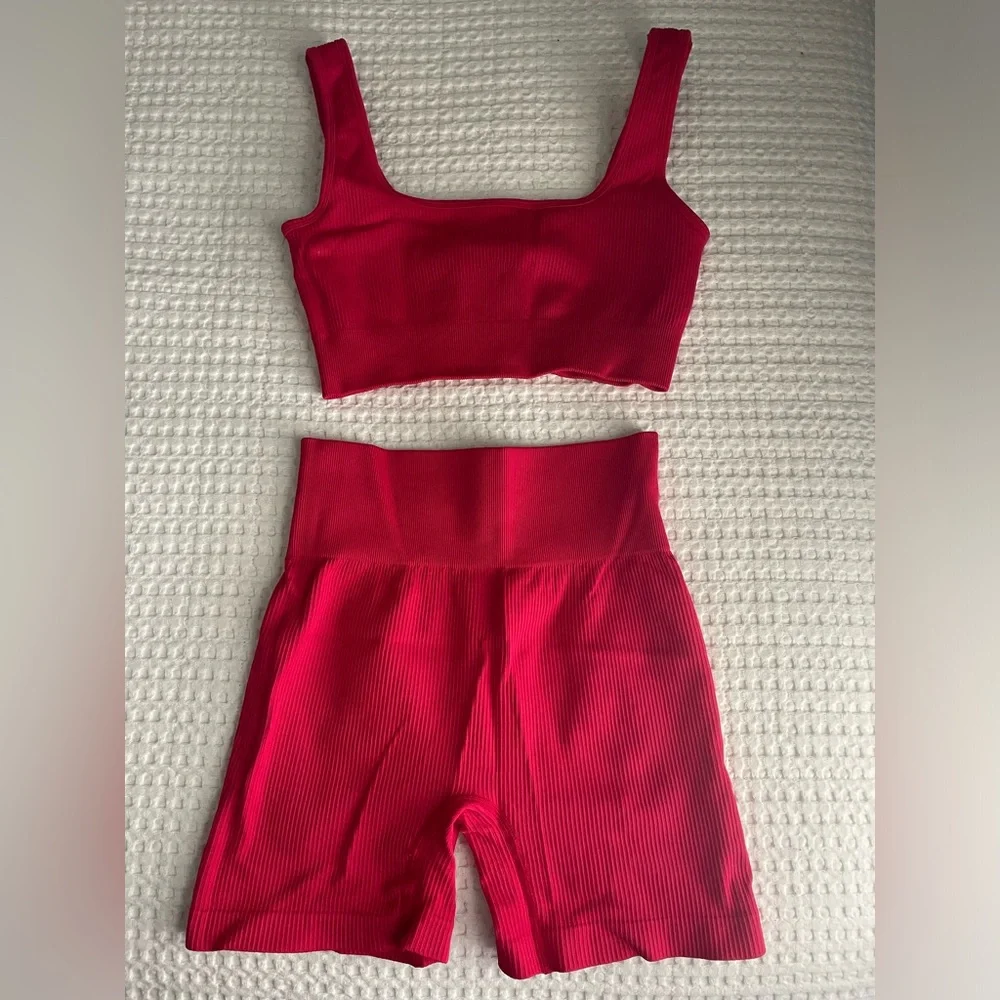 Workout Set - Picture 1 of 1